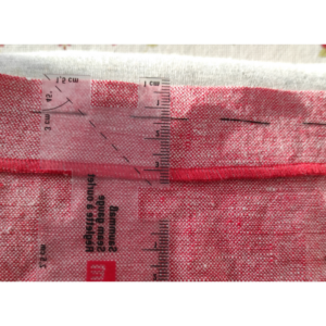 Biesen nähen ohne Anzeichnen - Stoff so breit umbügeln wie Biese breit sein soll