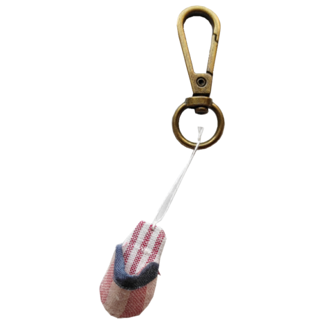 Pantoffel Schlüsselanhänger aus Stoffresten nähen - fertiger Pantoffel mit Schlüsselanhänger