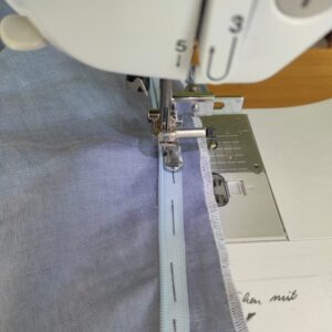 Nähanleitung Vintage Kleid 1940er Jahre mit hoher Taille - Reißverschluss nähen
