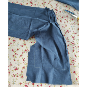 Nähanleitung Vintage Kleid 1940er Jahre mit hoher Taille - zweite Lage an Vorder und Rückenteil nähen
